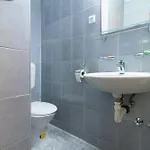 Laura Apartman *